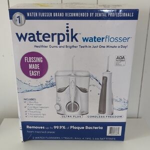 Waterpik Water Flosser Ultra Plus & Cordless Freedom - White/Gray